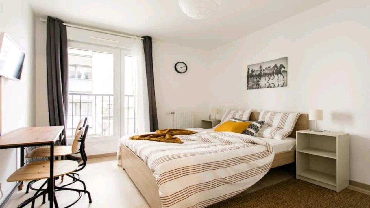 Luxury Apartment Near Paris La Defense With Secured Parking Bois-Colombes Kültér fotó